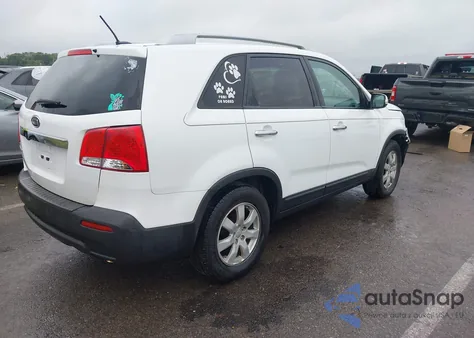 2013 Kia Sorento Lx из США, поврежденный, VIN 5XYKT4A64DG341072